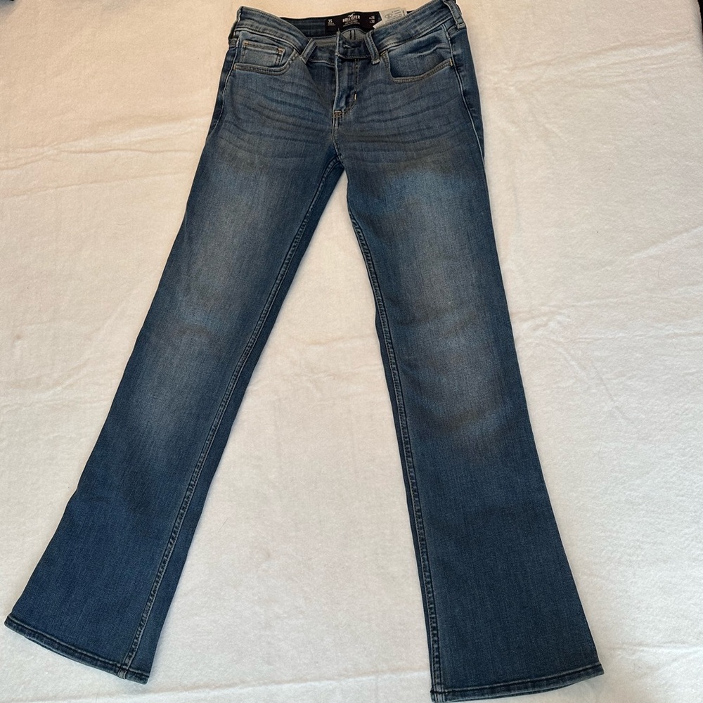 Low-Rise Boot Jeans